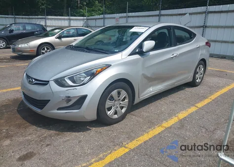 2016 Hyundai Elantra Se z USA, uszkodzony, nr VIN 5NPDH4AE7GH786730